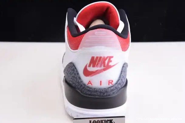Official Maikesneakers RETRO JORDAN RED